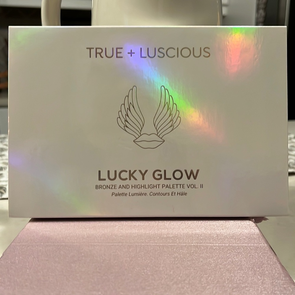 Lucky Glow Palette by True + Luscious
